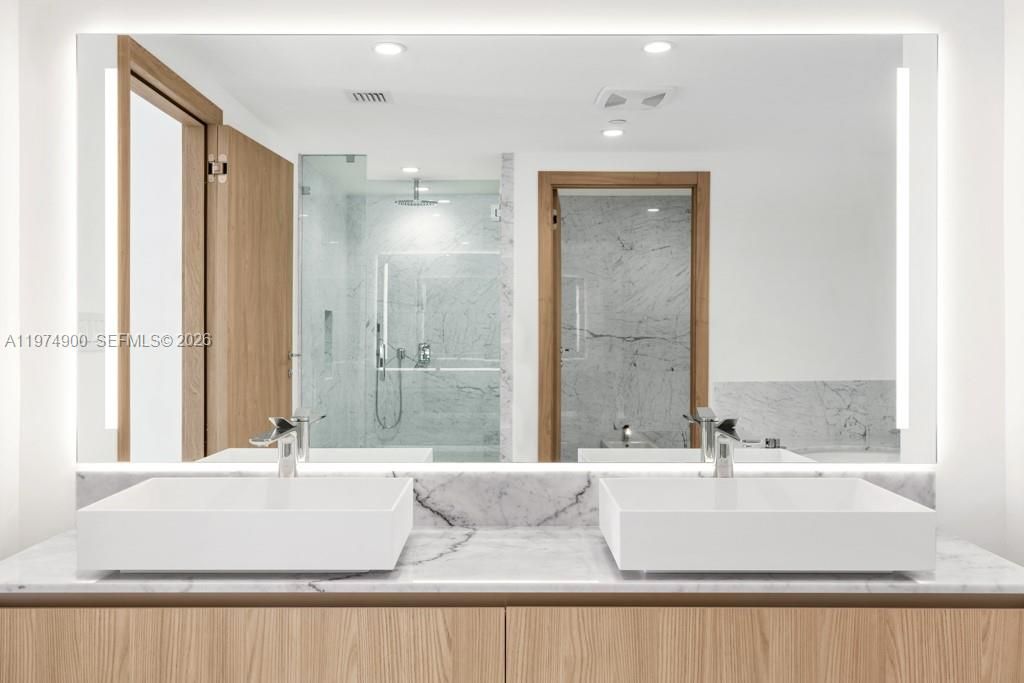 For Sale: $1,900,000 (2 beds, 2 baths, 0 Square Feet)