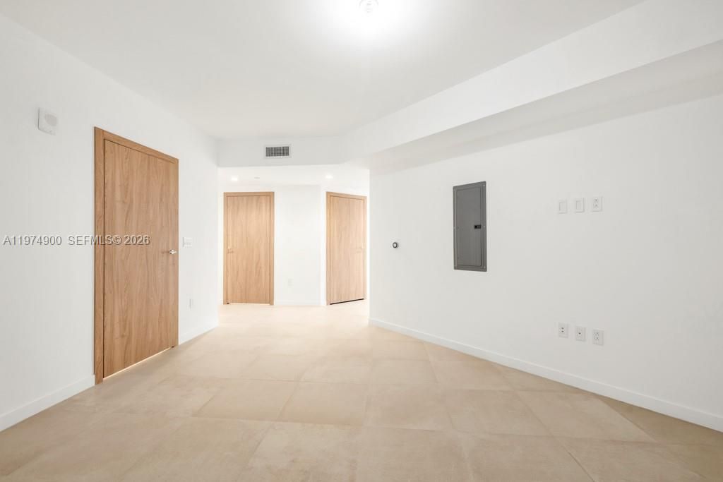 For Sale: $1,900,000 (2 beds, 2 baths, 0 Square Feet)
