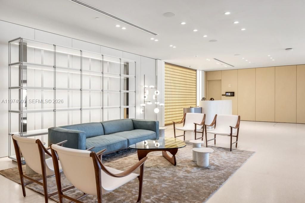 For Sale: $1,900,000 (2 beds, 2 baths, 0 Square Feet)