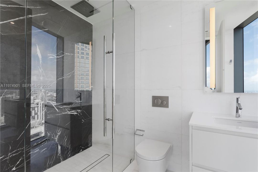 На продажу: $9,998,000 (5 спален, 5 ванн, 4283 Квадратных фут)