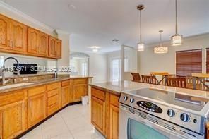 Beautiful and modern kitchen alppliances