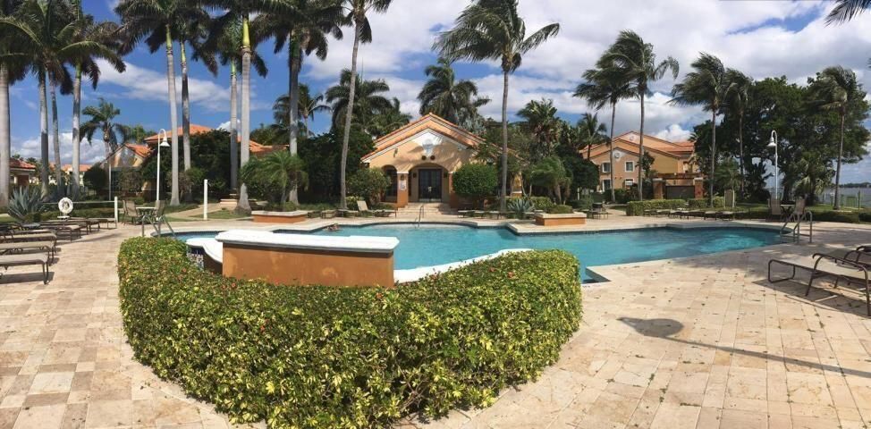 POOL ON THE INTRACOASTAL