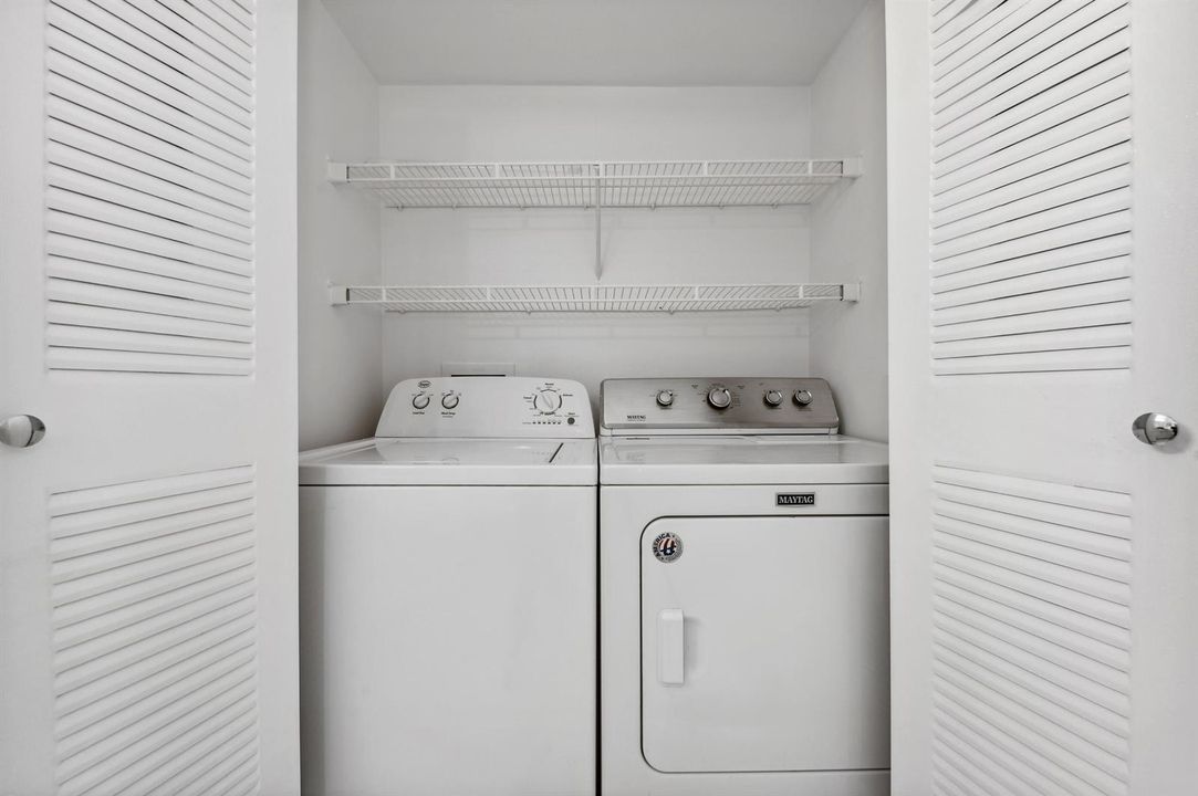 WASHER DRYER