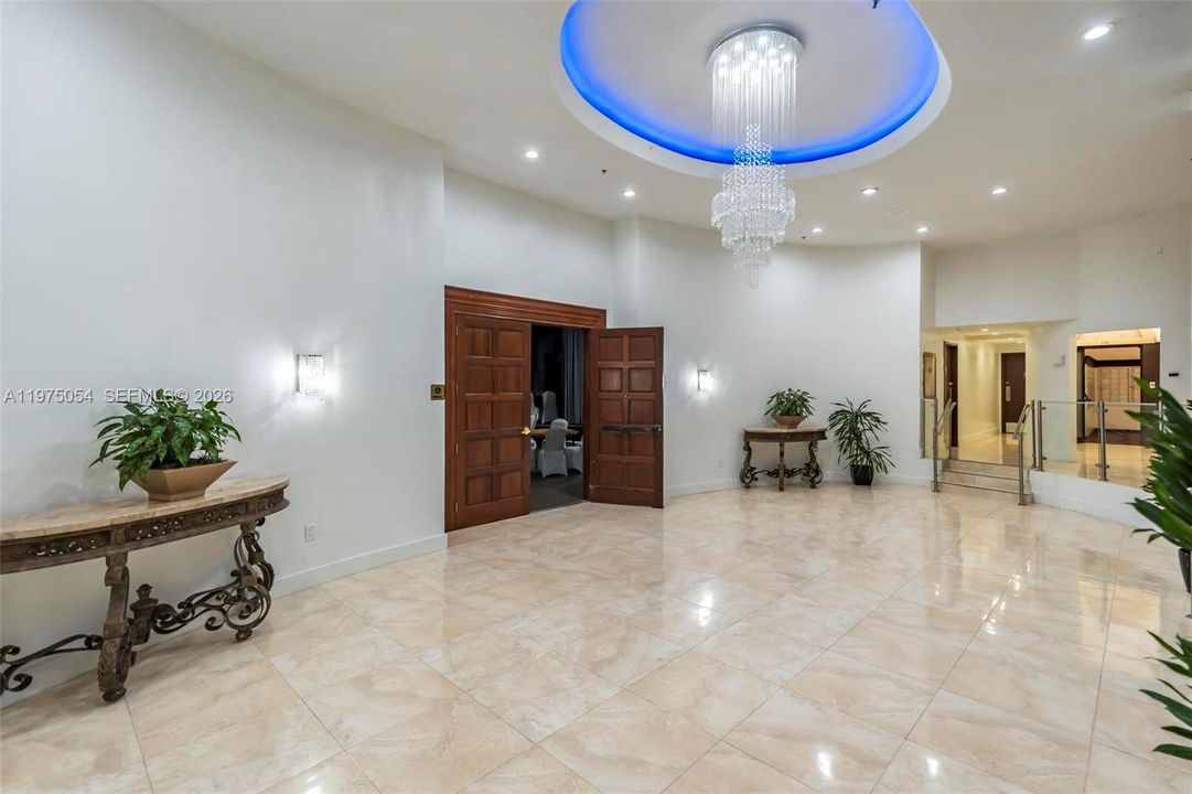 Vendido Recientemente: $95,000 (0 camas, 1 baños, 360 Pies cuadrados)