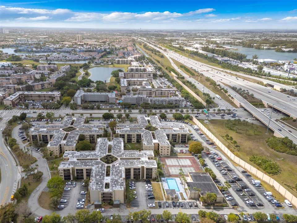 En Venta: $189,000 (1 camas, 1 baños, 773 Pies cuadrados)