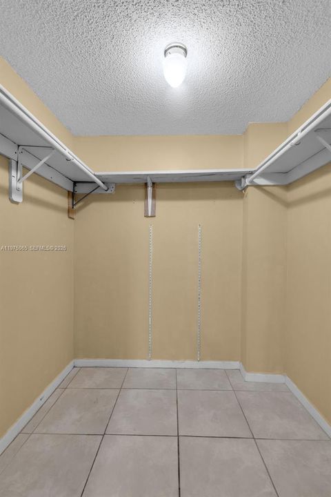 En Venta: $189,000 (1 camas, 1 baños, 773 Pies cuadrados)