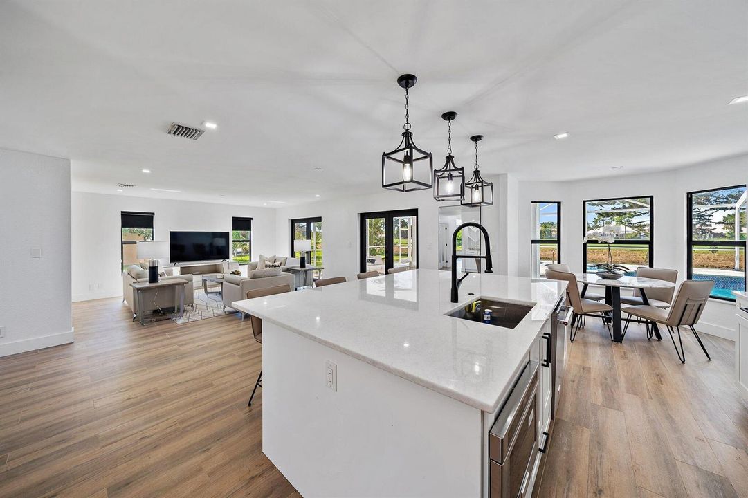 051-1878LyntonCir-Wellington-FL-SMALL