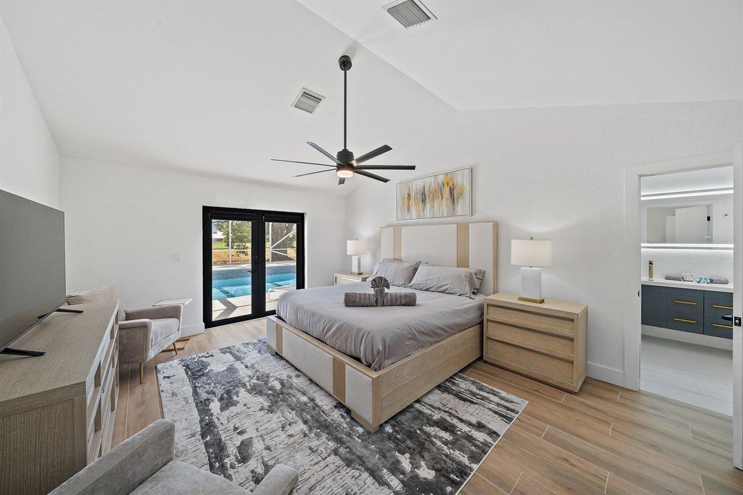 001-1878LyntonCir-FL-SMALL