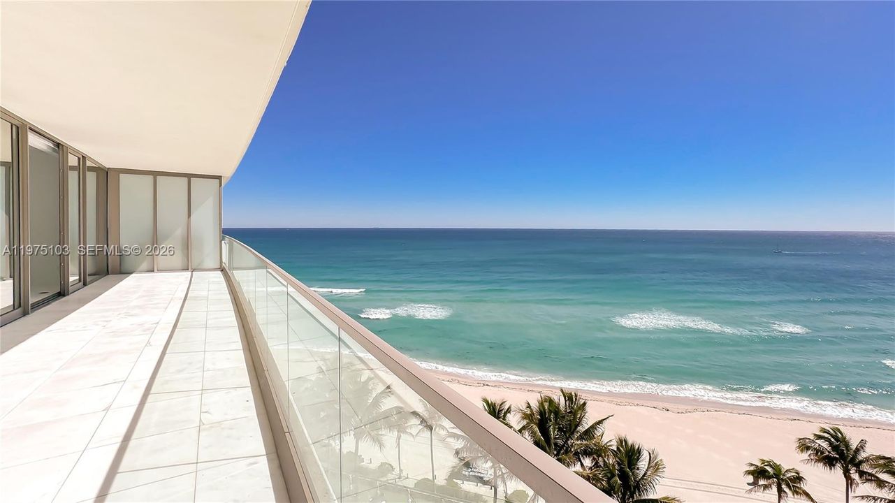 En Venta: $5,000,000 (3 camas, 5 baños, 2468 Pies cuadrados)