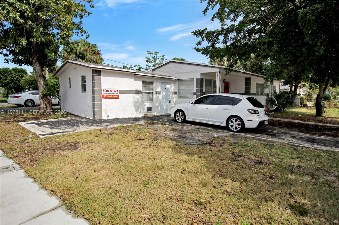En Venta: $395,000 (7 camas, 4 baños, 1820 Pies cuadrados)