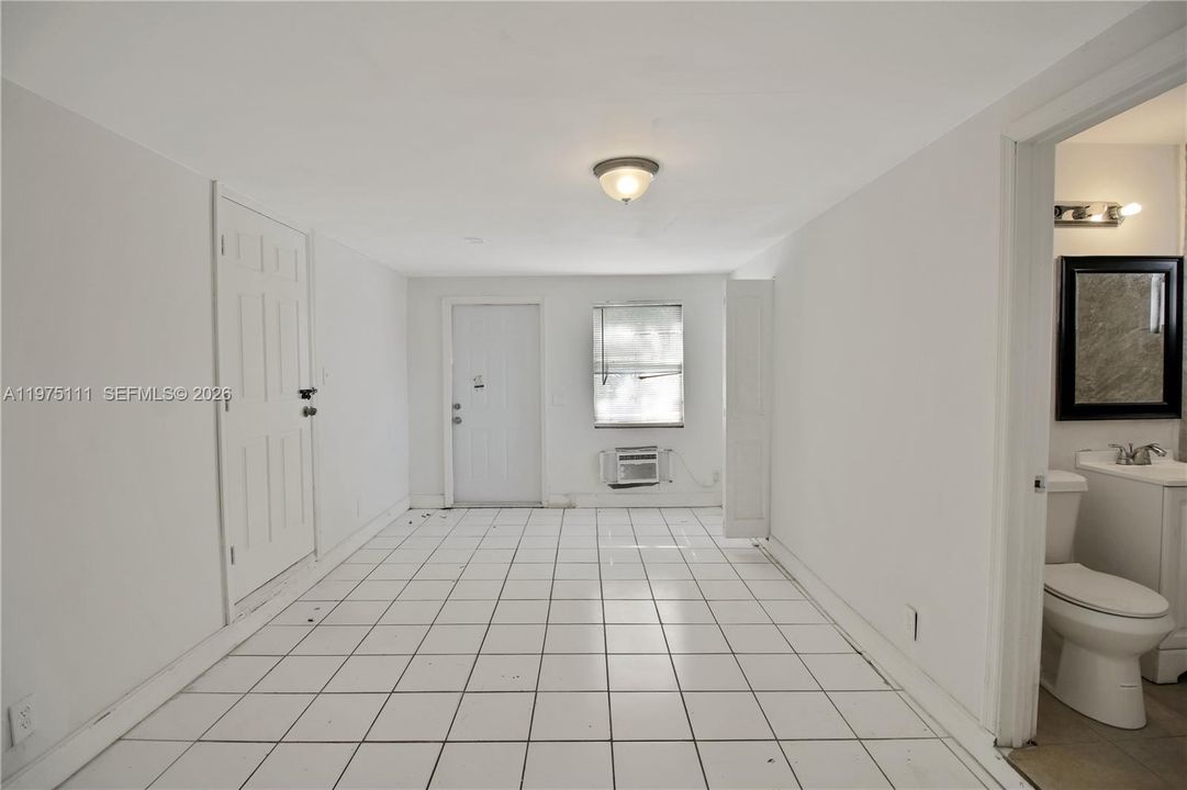 En Venta: $395,000 (7 camas, 4 baños, 1820 Pies cuadrados)