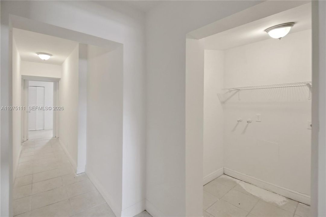 En Venta: $395,000 (7 camas, 4 baños, 1820 Pies cuadrados)