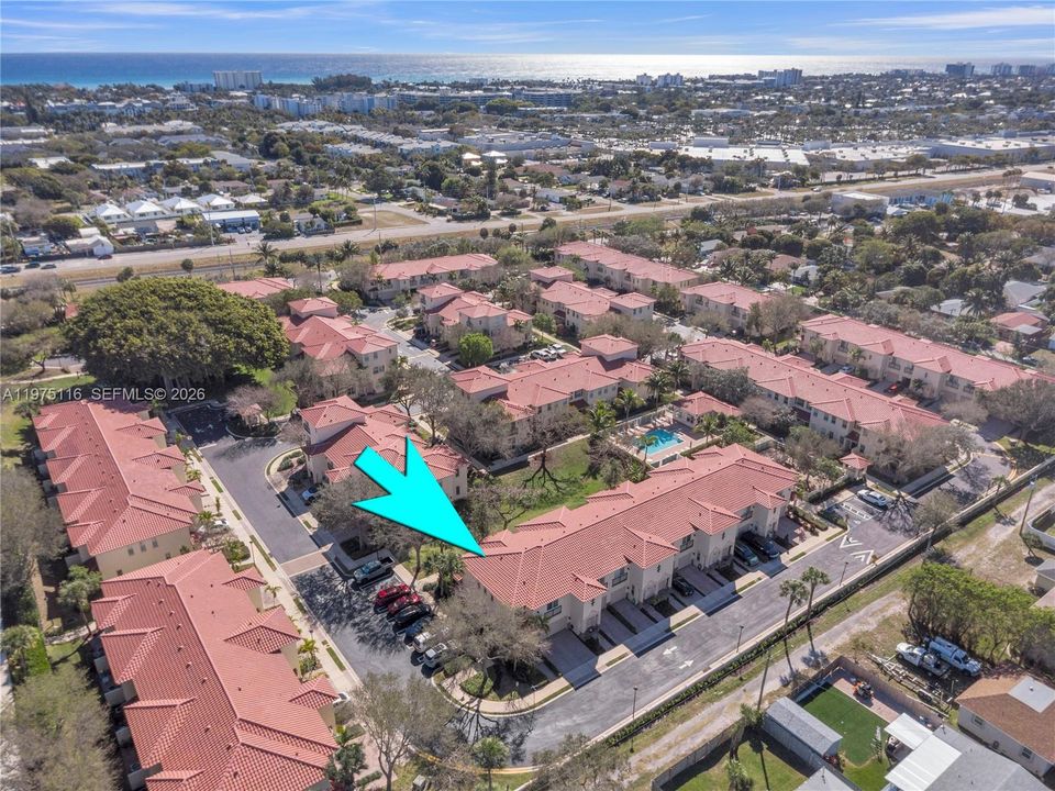 Active With Contract: $595,000 (3 beds, 2 baths, 1814 Square Feet)