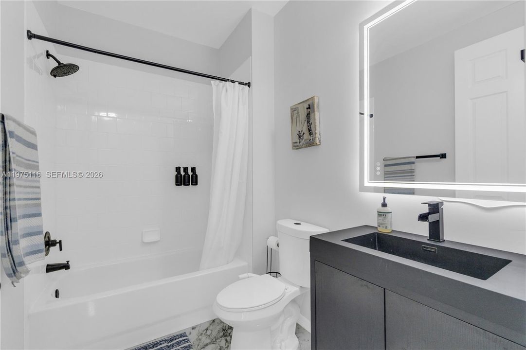 2nd bathroom
