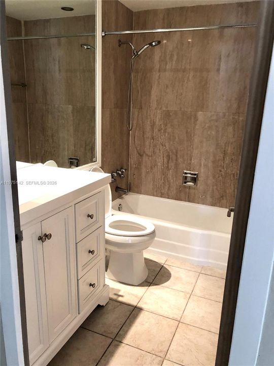 En Venta: $382,888 (1 camas, 1 baños, 787 Pies cuadrados)