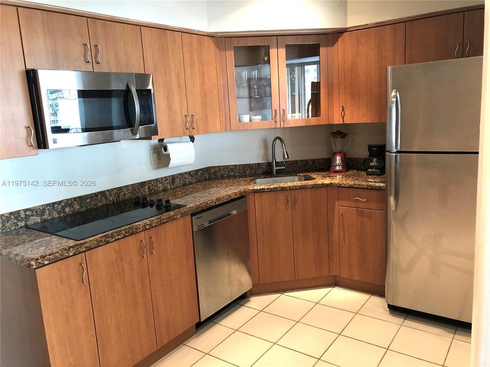En Venta: $382,888 (1 camas, 1 baños, 787 Pies cuadrados)