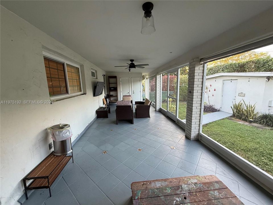 Недавно арендовано: $3,900 (3 спален, 2 ванн, 1536 Квадратных фут)