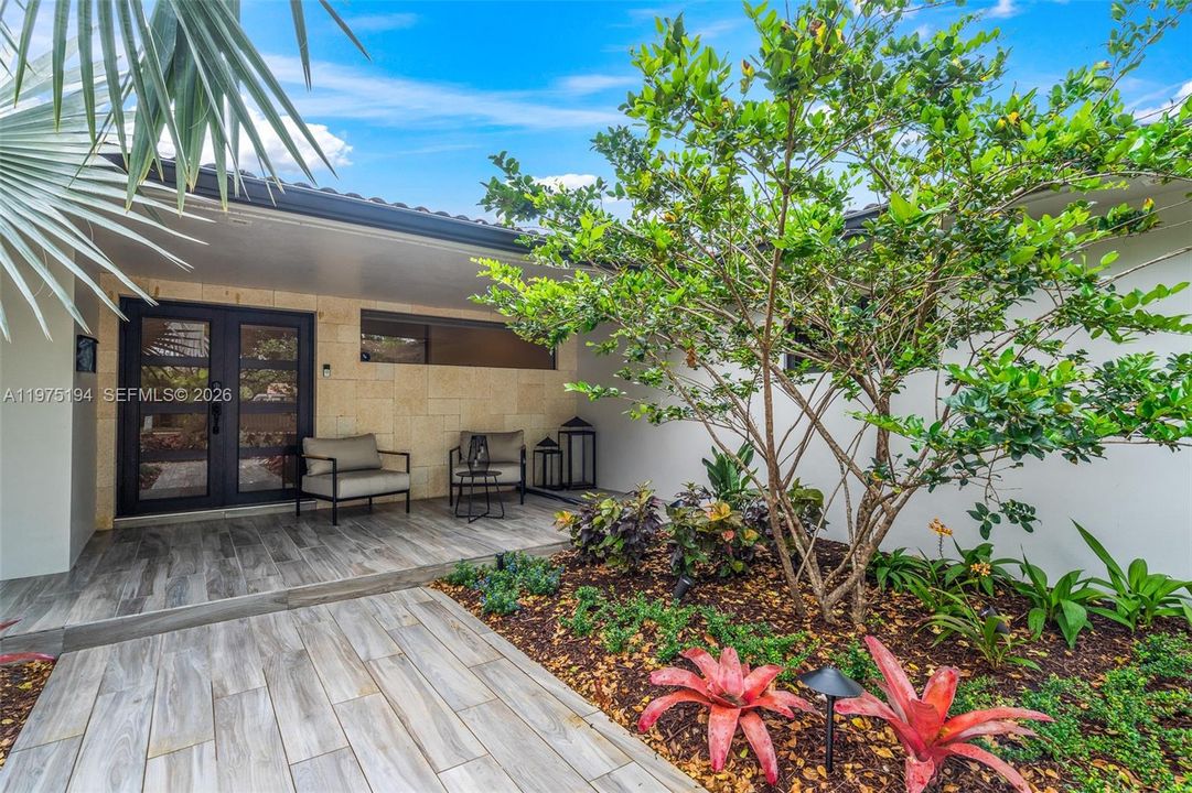 For Sale: $1,500,000 (4 beds, 3 baths, 2845 Square Feet)