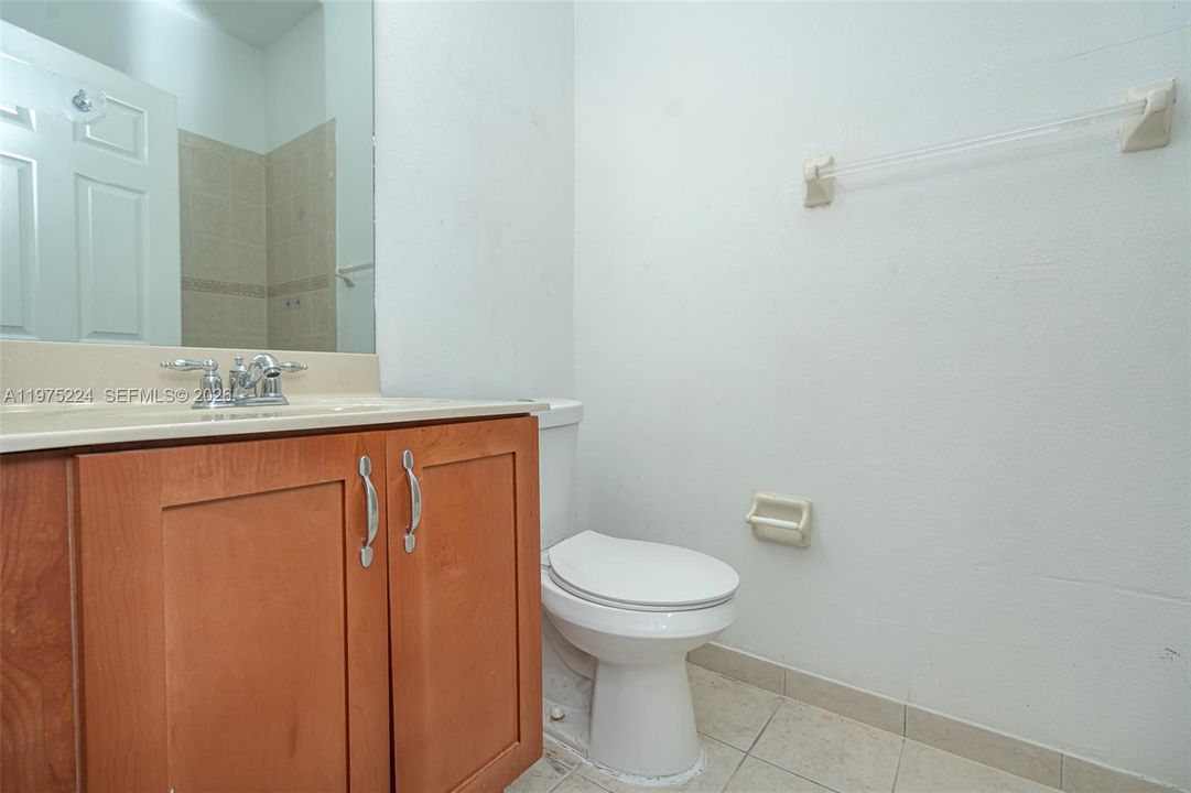 На продажу: $334,900 (3 спален, 2 ванн, 1505 Квадратных фут)