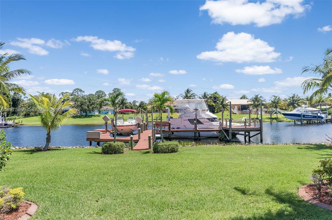 En Venta: $2,149,000 (3 camas, 2 baños, 3337 Pies cuadrados)