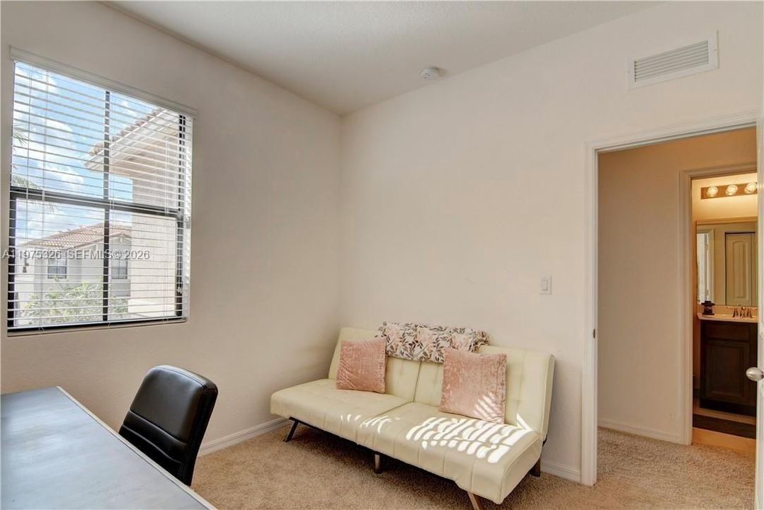 For Sale: $450,000 (3 beds, 2 baths, 1420 Square Feet)