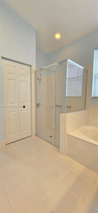 For Sale: $419,000 (3 beds, 2 baths, 1627 Square Feet)