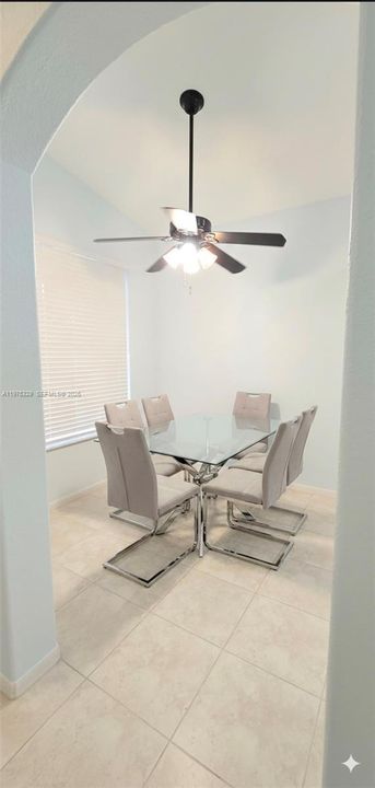 For Sale: $419,000 (3 beds, 2 baths, 1627 Square Feet)