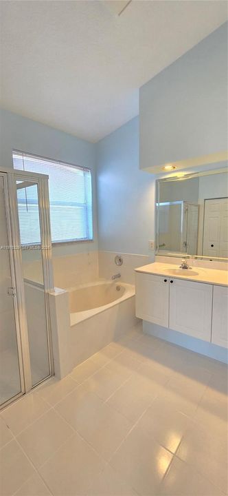 For Sale: $419,000 (3 beds, 2 baths, 1627 Square Feet)