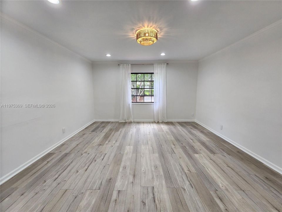 Dining Room/Family Room next to kitchen