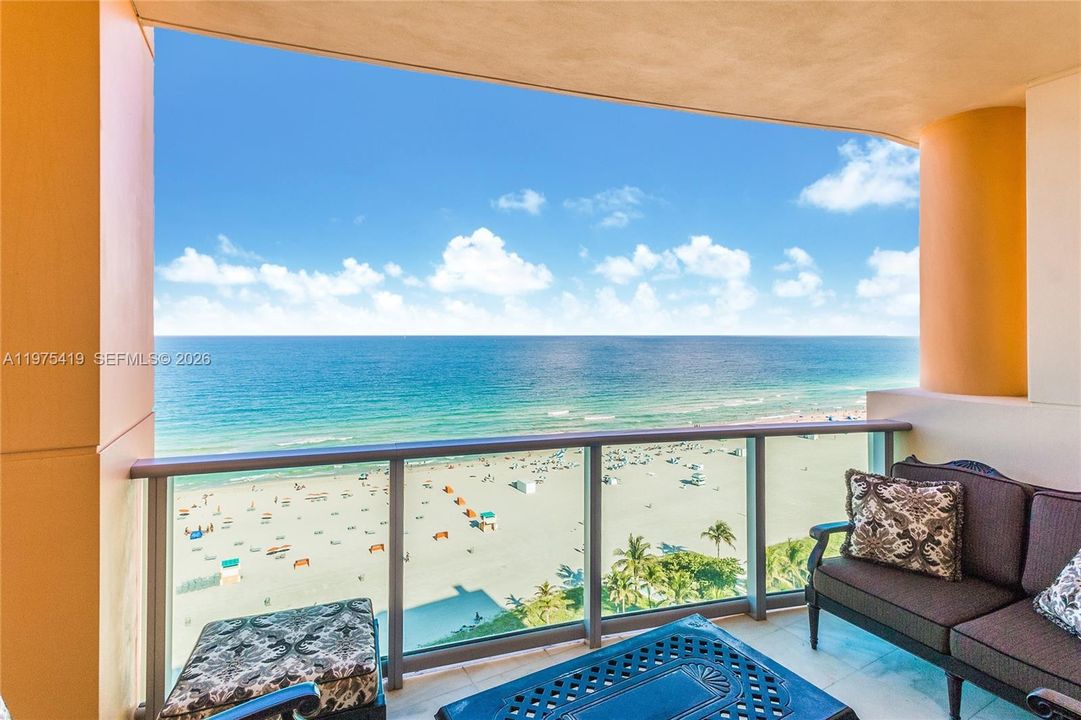 For Sale: $4,850,000 (3 beds, 3 baths, 1810 Square Feet)