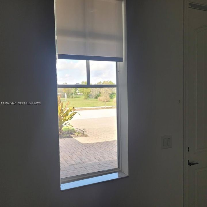 В аренду: $4,400 (4 спален, 3 ванн, 2373 Квадратных фут)