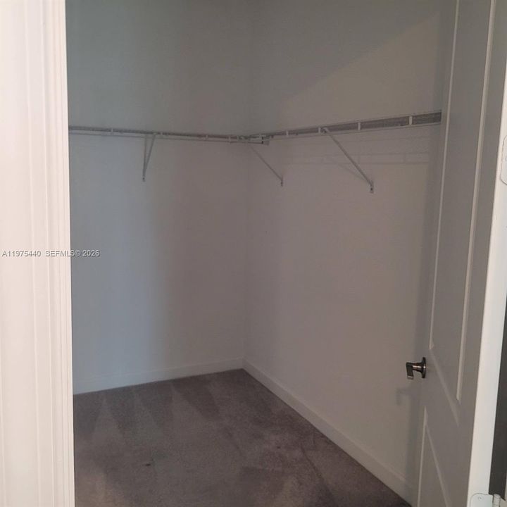 В аренду: $4,400 (4 спален, 3 ванн, 2373 Квадратных фут)