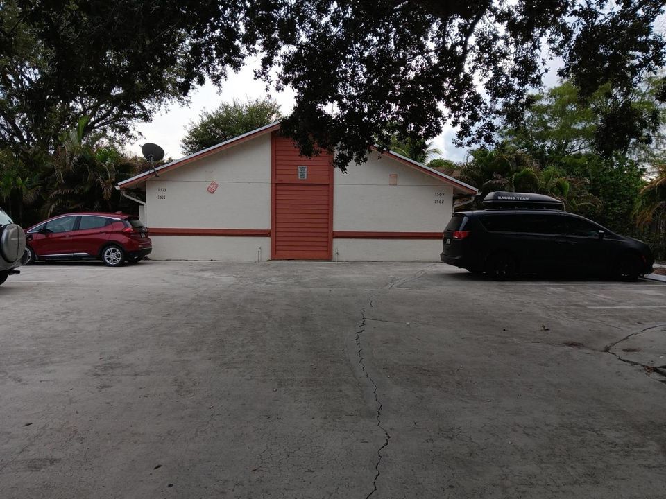 front picture