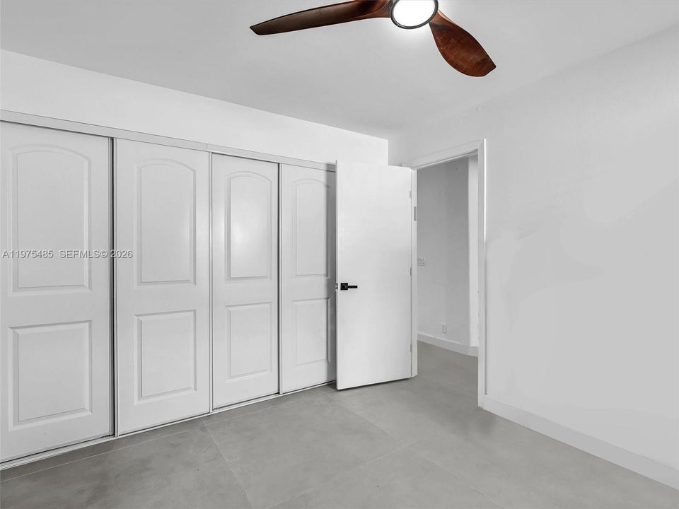 Recently Rented: $5,500 (3 beds, 2 baths, 1852 Square Feet)