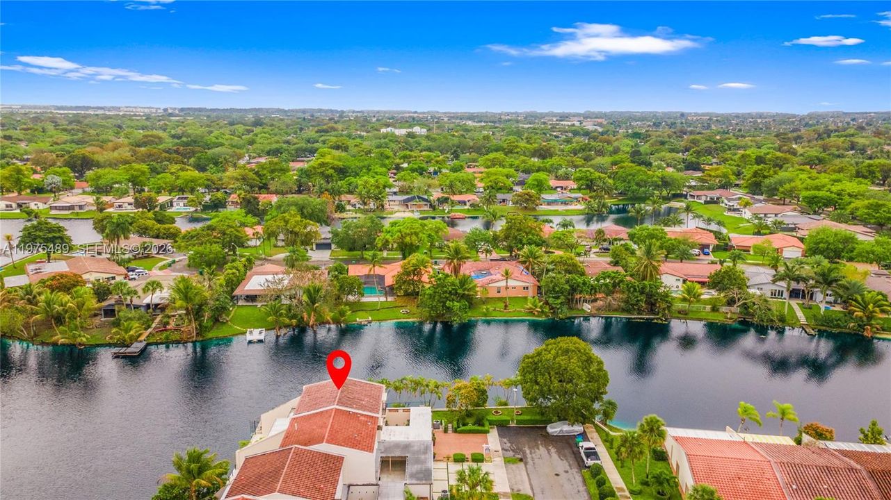 For Sale: $749,000 (3 beds, 2 baths, 1746 Square Feet)