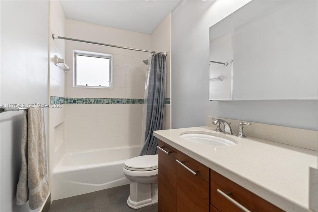 For Sale: $749,000 (3 beds, 2 baths, 1746 Square Feet)