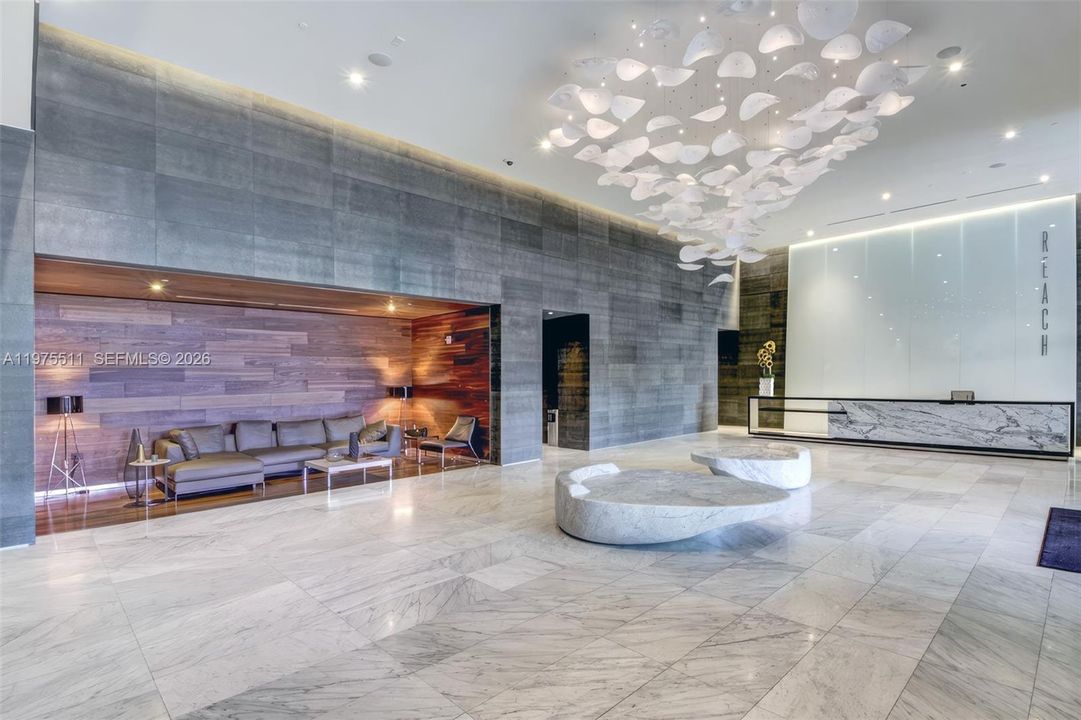 Под контрактом: $999,999 (2 спален, 2 ванн, 1265 Квадратных фут)