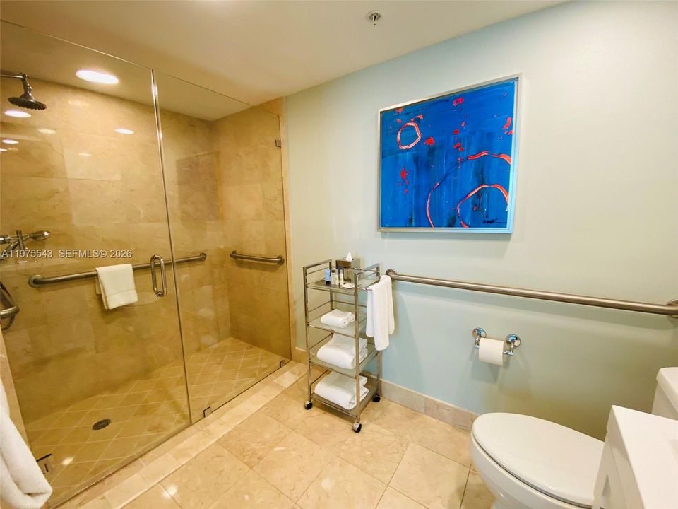 На продажу: $125,000 (1 спален, 1 ванн, 470 Квадратных фут)