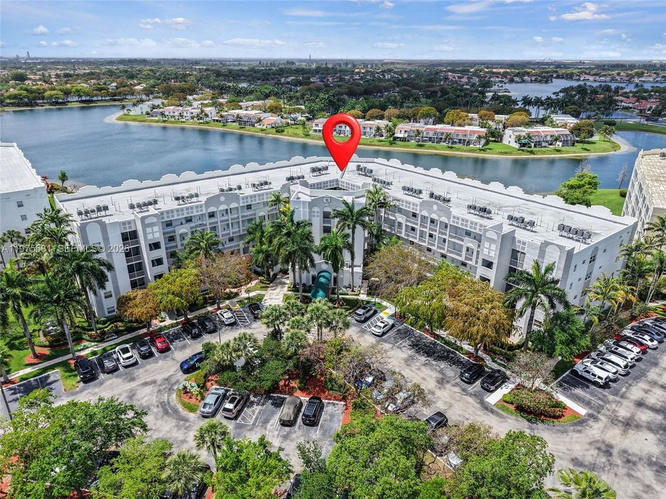 En Venta: $475,000 (2 camas, 2 baños, 1700 Pies cuadrados)