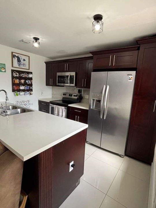 For Sale: $395,500 (4 beds, 3 baths, 1434 Square Feet)