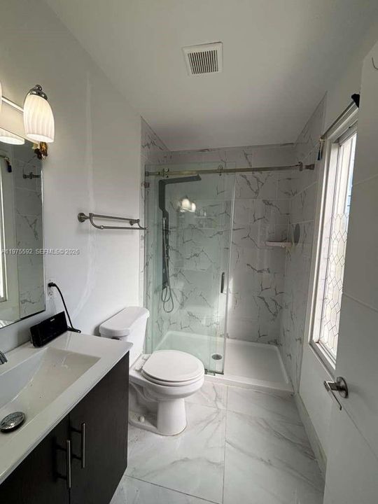 For Sale: $395,500 (4 beds, 3 baths, 1434 Square Feet)