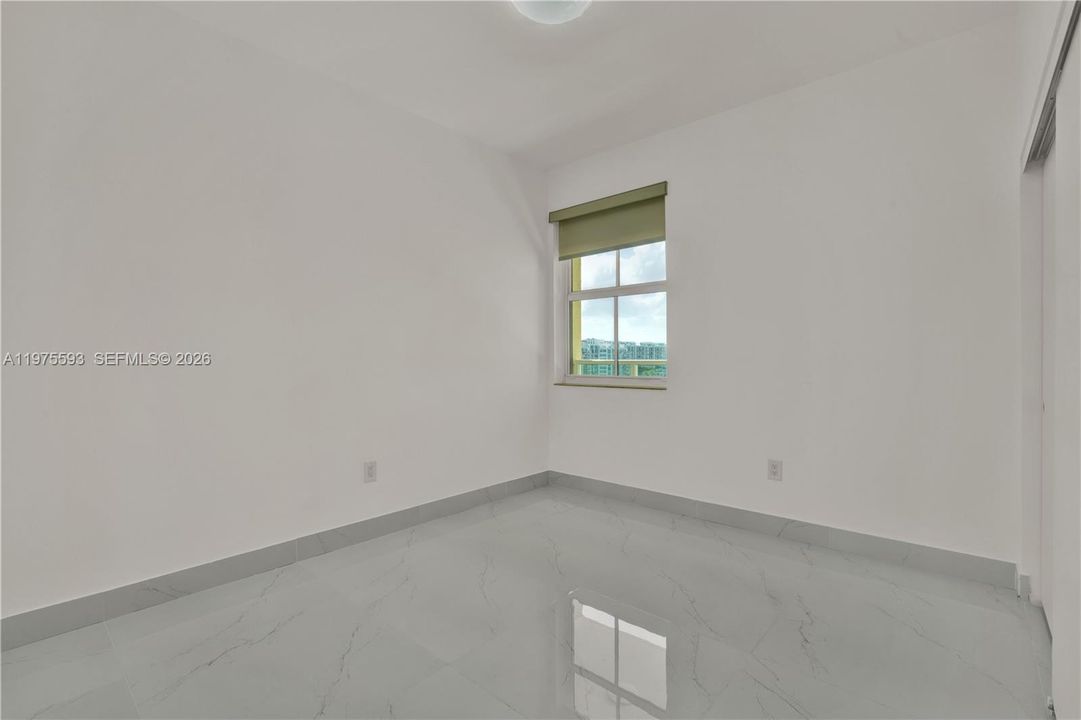 For Sale: $690,000 (3 beds, 3 baths, 1650 Square Feet)