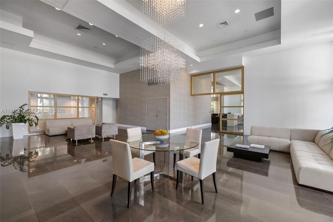 For Sale: $1,995,000 (2 beds, 2 baths, 1477 Square Feet)