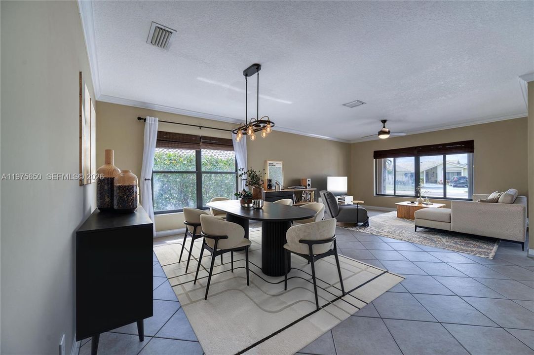 Recently Sold: $589,000 (3 beds, 2 baths, 2207 Square Feet)