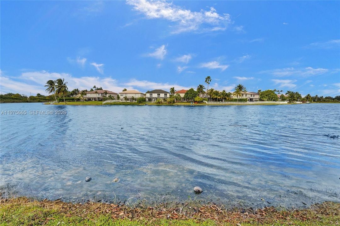 Active With Contract: $5,600 (5 beds, 2 baths, 3034 Square Feet)
