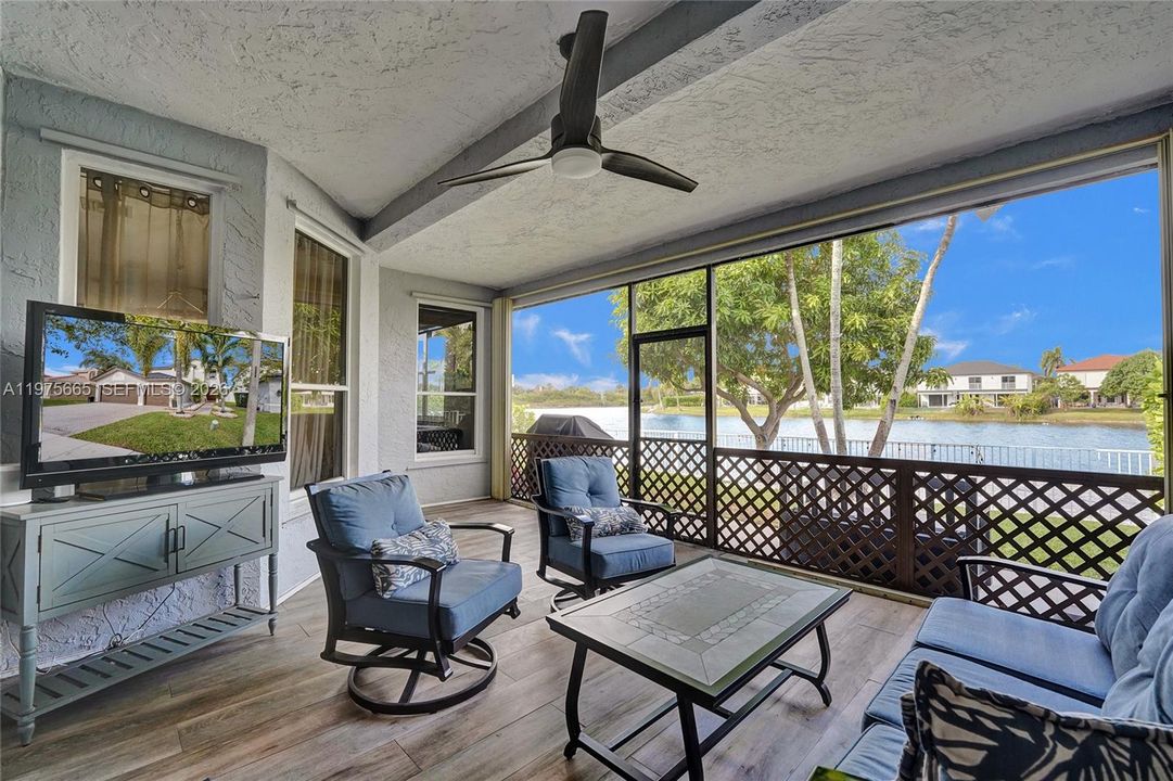 Active With Contract: $5,600 (5 beds, 2 baths, 3034 Square Feet)