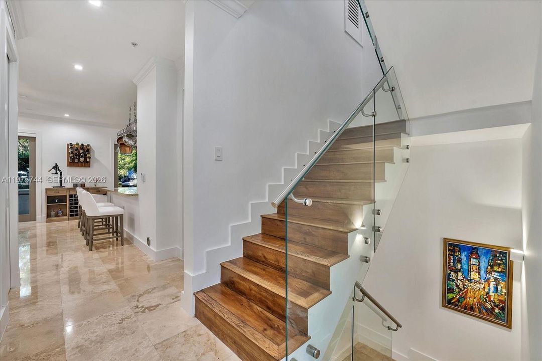For Sale: $2,600,000 (3 beds, 4 baths, 3104 Square Feet)