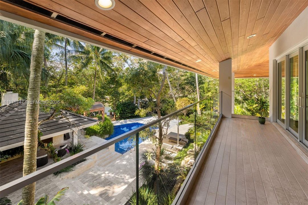 For Sale: $15,950,000 (6 beds, 6 baths, 6622 Square Feet)