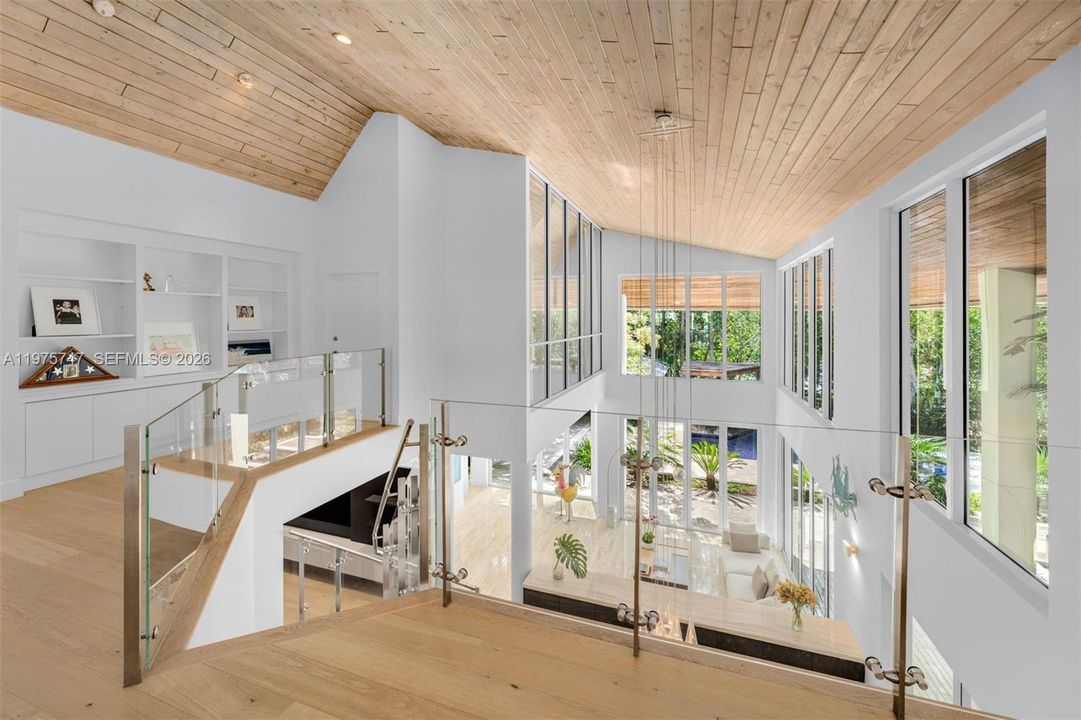 For Sale: $15,950,000 (6 beds, 6 baths, 6622 Square Feet)