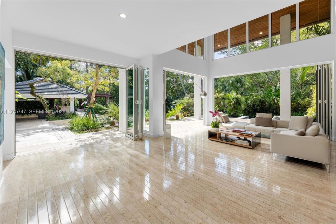 For Sale: $15,950,000 (6 beds, 6 baths, 6622 Square Feet)